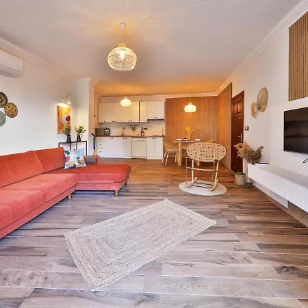 Апартаменты Nodus Tollens *