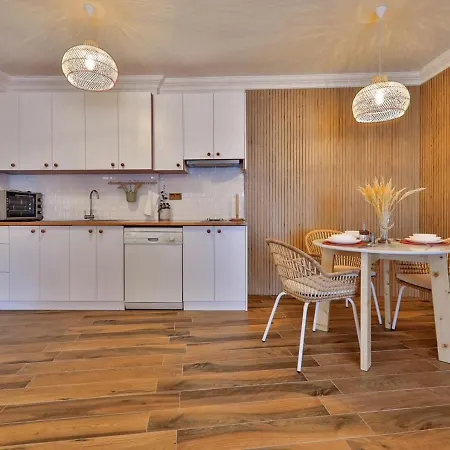 Nodus Tollens Апартаменты