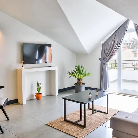 Nodus Tollens Appartement *