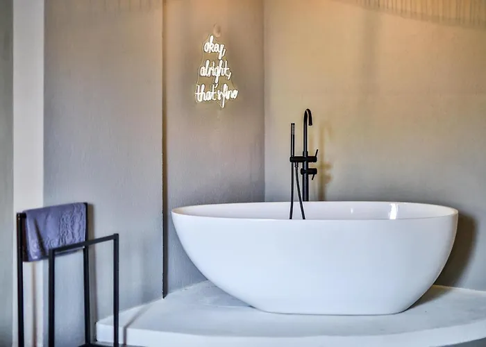 Apartment Nodus Tollens *